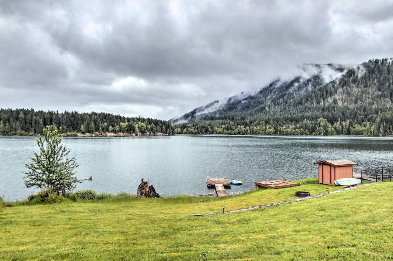 Lakefront Cabin With Stunning Mountain Views And Dock! Mineral Exterior photo